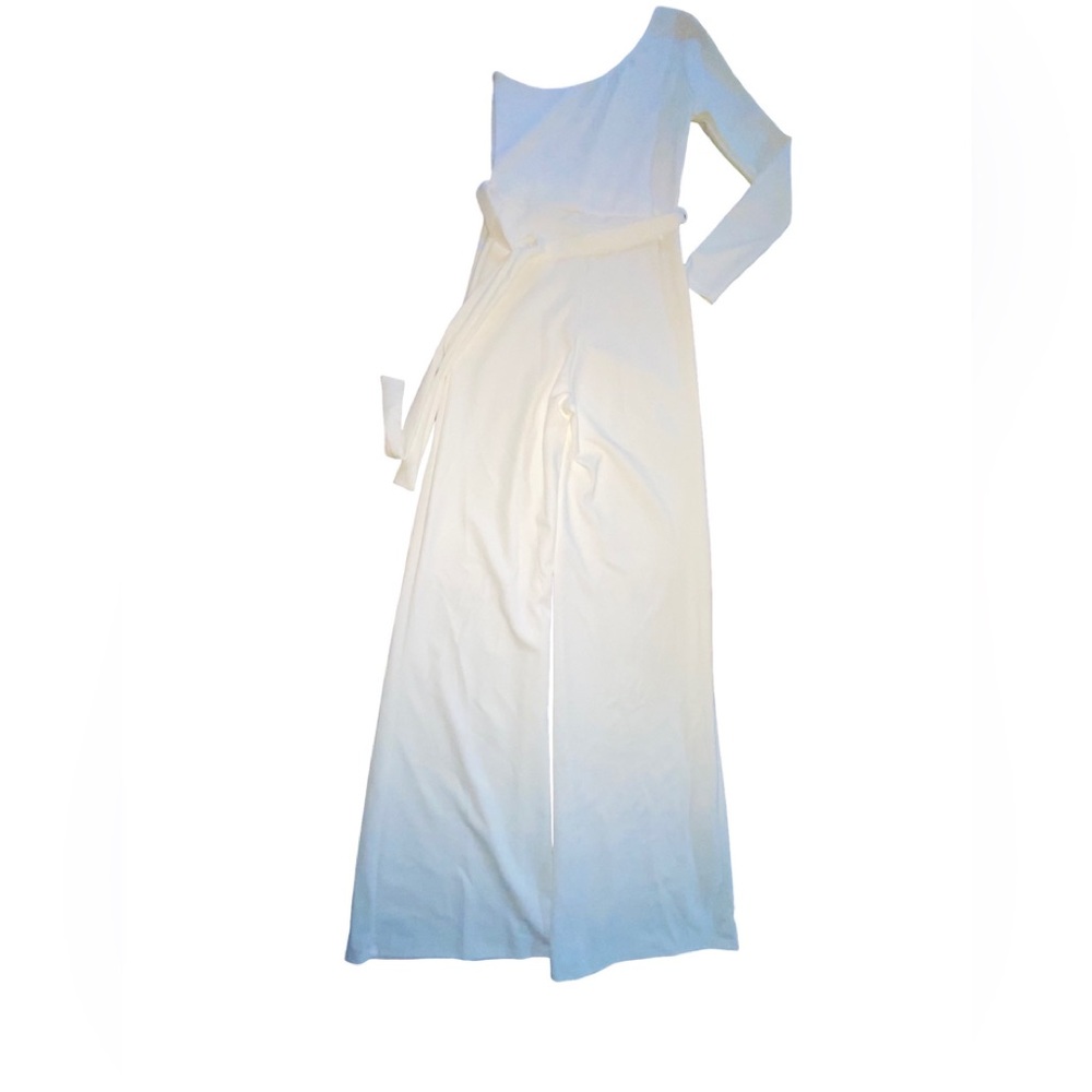 Goodtime USA white one long sleeve jumpsuit